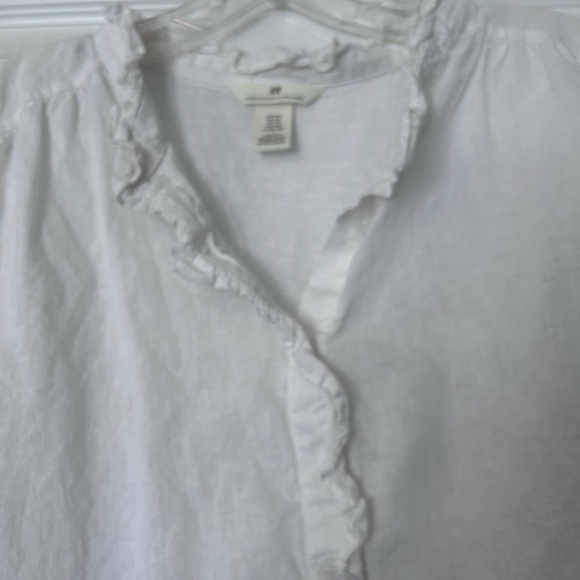 ❤️MAKE OFFER❤️ Sleeveless Ruffle white linen top shirt blouse H&M plus size XXL - Picture 4 of 5